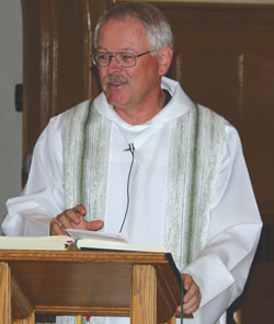 Fr. Ron Rolheiser, OMI, guided the Scarboro community on a retreat prior to the Assembly and XIth General Chapter of August 2002.