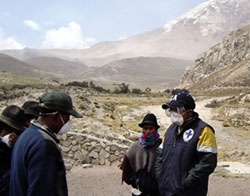 In Ecuador, Canada and elsewhere, people have responded as Mount Tungurahua erupts, devastating lives and livelihoods of rural communities.